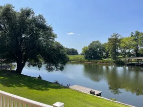 Oak on the Cane II- 2BR,2BA townhome on Cane River - Image 5