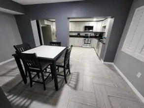 Avery House - Image 3