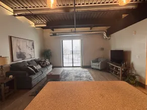 Modern Downtown Apt-Longer Stay Discount - 204 - Image 5