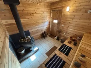 Cami's Sauna House - Image 4