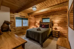 Cozy Log Home on 50 Acres - Image 5