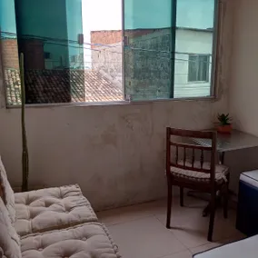 Apartment with 1 bedroom, kitchen, bathroom and living room. - Image 4