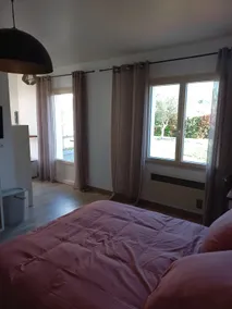 Cozy, comfortable studio - Wi-Fi, garden, self-catering - Image 2
