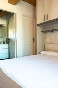 Melograno Two-Room Apartment - Image 2