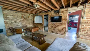 4BR- Downtown Christmas Home - Image 2