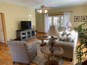 The Maple House - Image 3