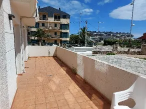 2 bedrooms, terrace and garden view - Image 2