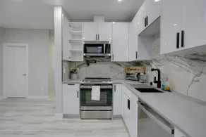 New! Rooftop! Parking! 2bedroom! - Image 4