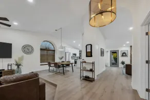 NEW! Gorgeous 3-Bedroom Oasis w/Pool - Image 5