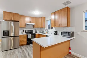 Transit to Stadium | 4BR 3BA Family Retreat Unit B - Image 5