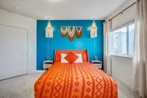 Boho 2bd 2ba w/ Hot Tubs & Pickle Ball Cts - Image 4