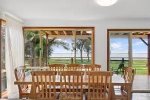Aqua Vista Retreat - Image 5