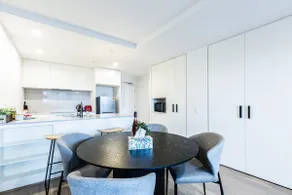 Metropol 2b2b + 2 parking spaces across Canberra Center - Image 2