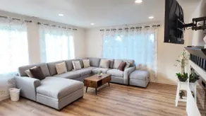 Private and comfortable house with gate, 5 min - Image 5