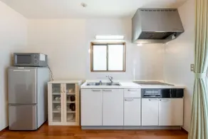 A relaxing space with a hot spring, sauna, BBQ & hot pot! / Akasawa A26 - Image 5