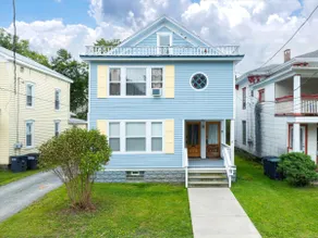 Full Kitchen, AC, WiFi, W/D, Near B Ball/Downtown - Image 5