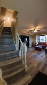 7 Person King 4 Bedroom Sleeper Free Driveway Pkng - Image 3