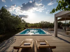 Komfortable Villa mit Swimmingpool in einem eigenen Olivenhain - Image 3