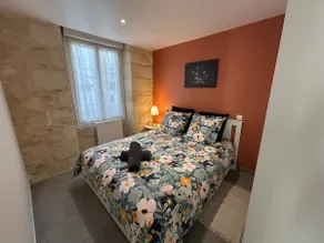 Chic and Cozy Pauillac Apartment - Image 2