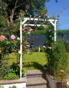 Self Contained Accommodation with outside area. - Image 2