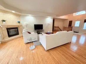 Cozy 2-Bedroom Home w/ Modern Amenities in Windsor - Image 5