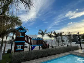 2 Bedrooms, 3 Beds, 1 Pull-Out Sofa, Pool - Image 3