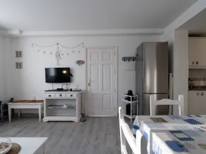 Oasis Royal Flat,Sea view, City center. UKTV&Fiber - Image 4