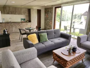 River house - Image 2