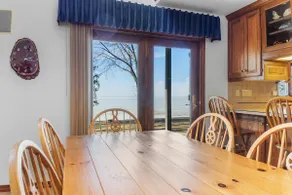 Home on the Bay in Door County - Image 4