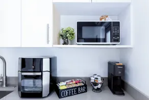 Havana Dolphin Luxury | 2PPL | Top Location | Parking | Pets - Image 4