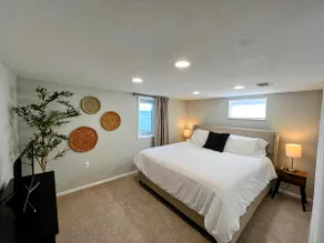 Cozy 2BR ~15 minutes to Red Rocks - Image 3