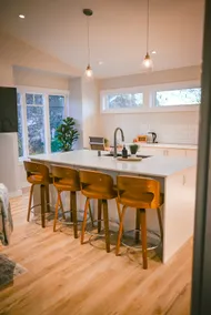Courtenay Luxury Suite - Image 4