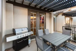 GoldenGem w/Views 86” Smart TVs *Pool+PickleBall - Image 3