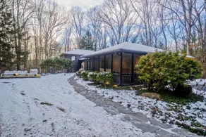 The Robert Frost Trail Lodge - Image 4