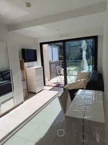 Beach Side Residence - Image 2