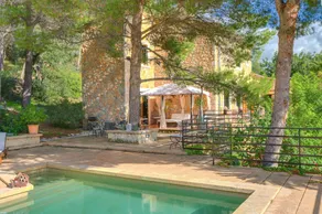 Amazing Villa in Alaró - Image 2