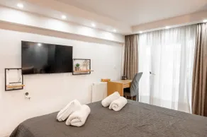 larissa Central Studio - Image 3