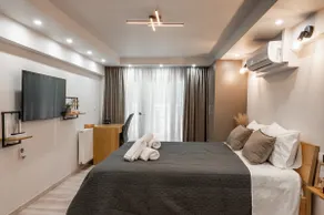 larissa Central Studio - Image 2