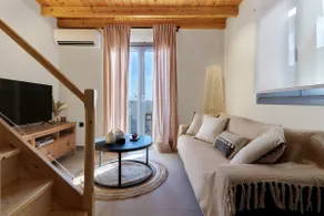 Discover the heart of Eressos - Image 3