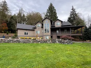The Lodge - Image 2