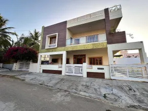 Casa Luxora | AC 2BHK | Premium | Ideal Location - Image 2