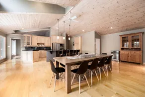 Muskoka Waterfront Cottage - Image 5