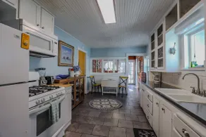 Lilac Cottage - Image 4