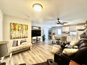 Cozy Hideaway guest suite - Image 2