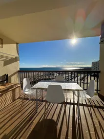 Cozy sea view apartment - Image 2
