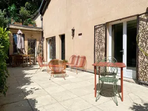 Exceptional property with terrace in the heart of Giverny - Image 3