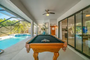 Sunset Villa Family Home - Image 3