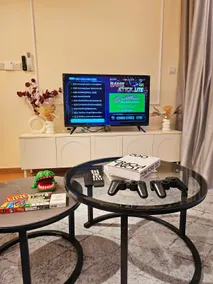 Free 2Parking TV Game SplashMania Homestay - Image 2