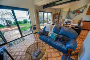Echostayz - Pelican Bay Waterfront - Image 2