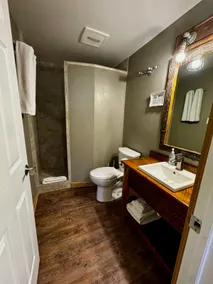 Cascade Falls 1 Bedroom - Image 5